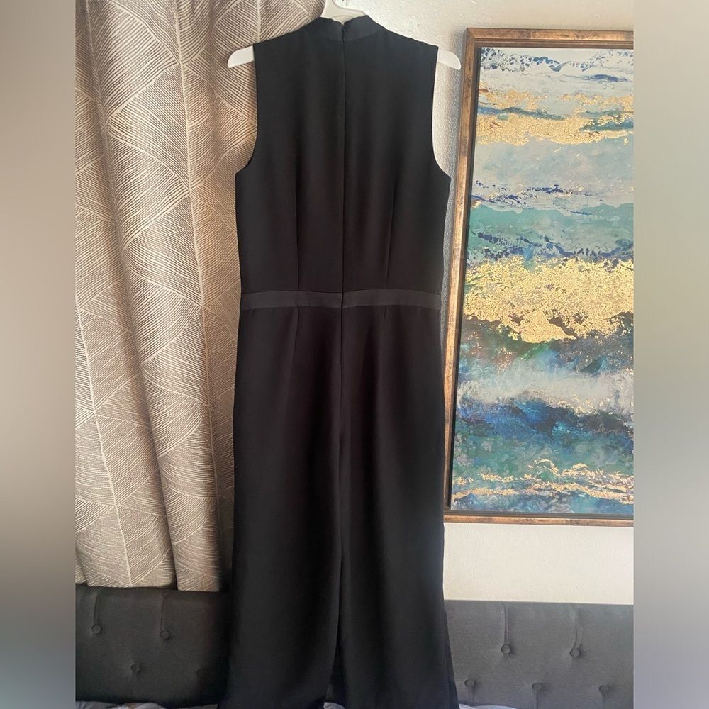 NWT Banana republic wide leg black crepe v-neck jumpsuit size 0 Pockets - Picture 2 of 14